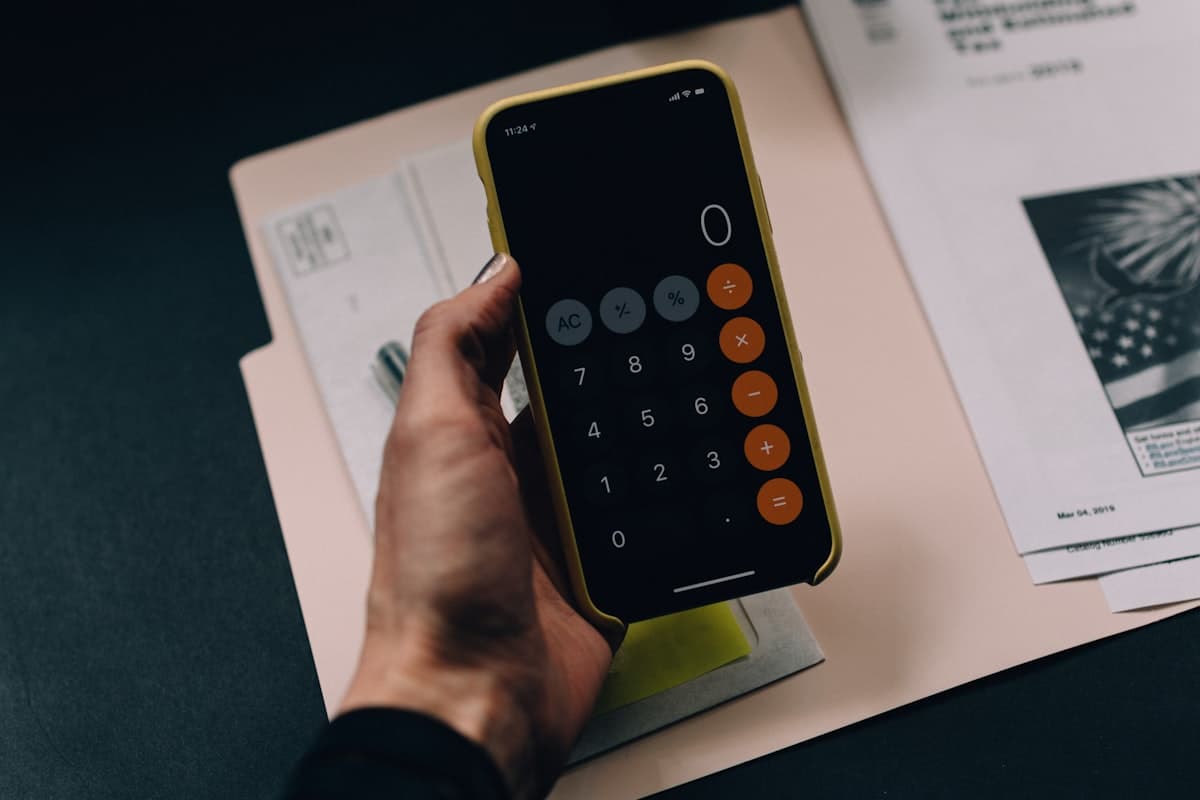 Free percentage calculator tool for calculating percentage increase decrease and proportions